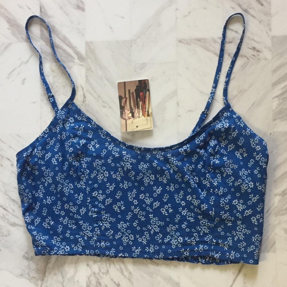 Urban Outfitters Kimchi Blue flower print crop top
